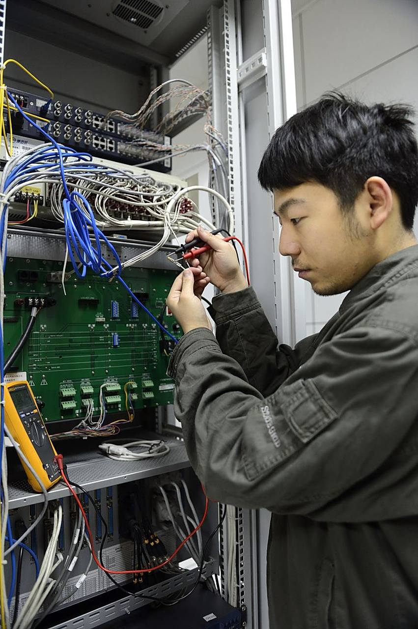 網(wǎng)絡(luò)工程 構(gòu)建數(shù)字時(shí)代的神經(jīng)網(wǎng)絡(luò)